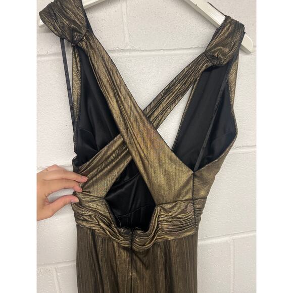 Mac Duggal Sz 0 Gold Metallic Draped Slit Halter Neck Cocktail Evening Gown - Picture 6 of 8